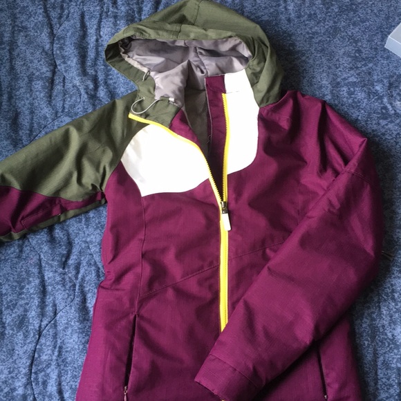 Winter jacket - Picture 1 of 4